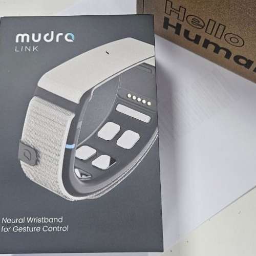Mudra Link 神經手勢控制手環