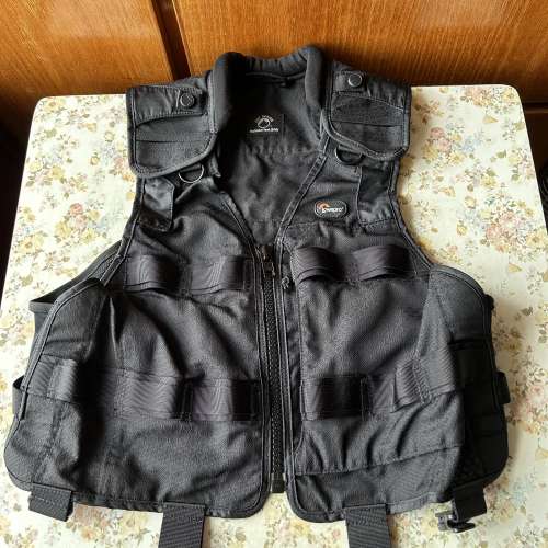 Lowepro Vest 樂攝寶背心