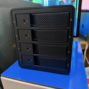 Orico 9548U3 4 bay 外置3.5吋硬碟盒