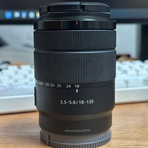 Sony 18-135mm f/3.5-5.6 oss 變焦鏡頭 zoom lens