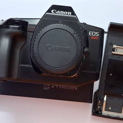 Canon 每件$300