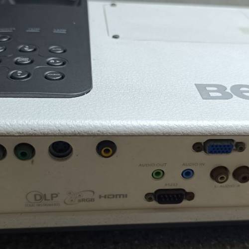 BENQ W1000