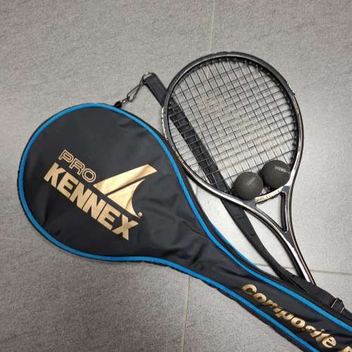 ProKennex 壁球拍 squash racket + 2 used Yamaha balls