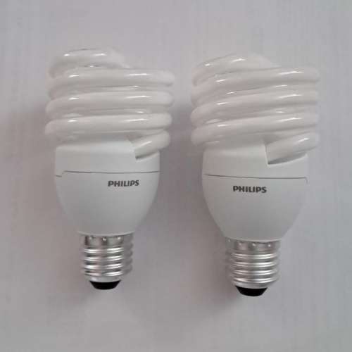Philips 慳電膽2個 雪糕形 E27 白光 23w