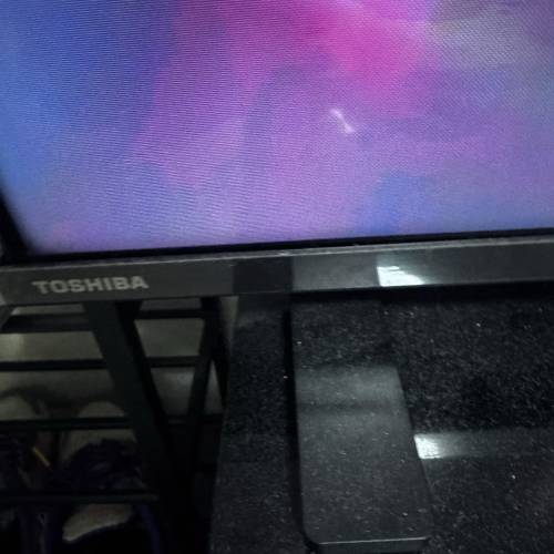 Toshiba 東芝 40吋全高清智能電視 40V35NK 用左1年9成新