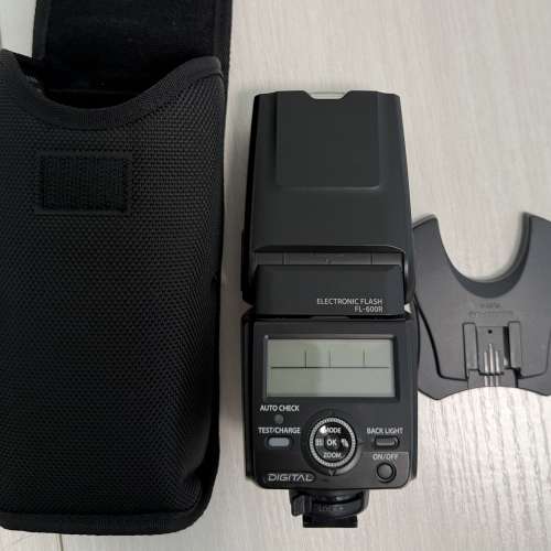 Olympus FL-600R