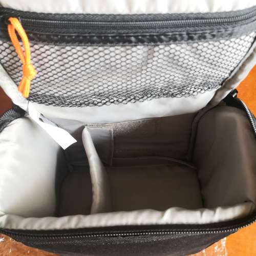 Lowepro Formate 140 小相機袋