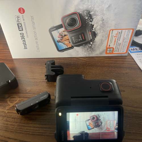 Insta360 Ace Pro 有盒有單2電
