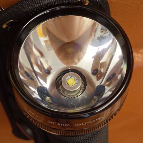 Maglite 4C 電筒
