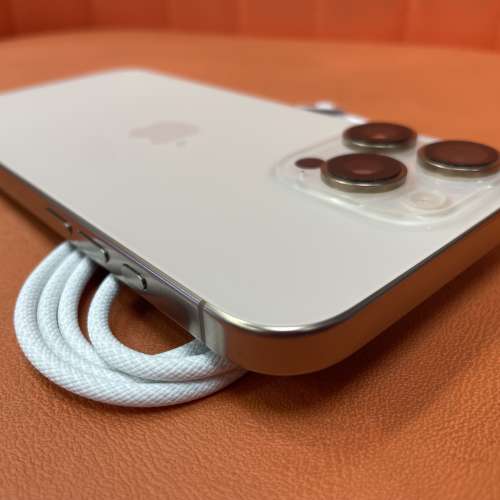 99%New iPhone 16 Pro Max 512GB 沙漠金色 AppleCare+至2026年9月20日 香港行貨 自...