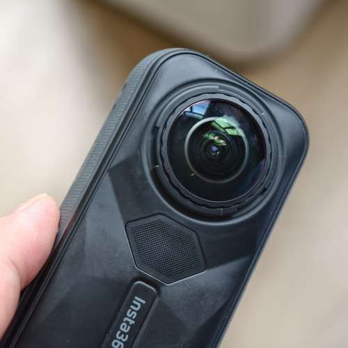 Insta360 x5 (冇盒冇單，送原廠SD card)