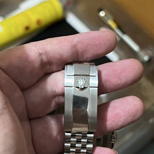 VS廠GMT126710格林尼治可樂圈 搭載了丹東3285機芯