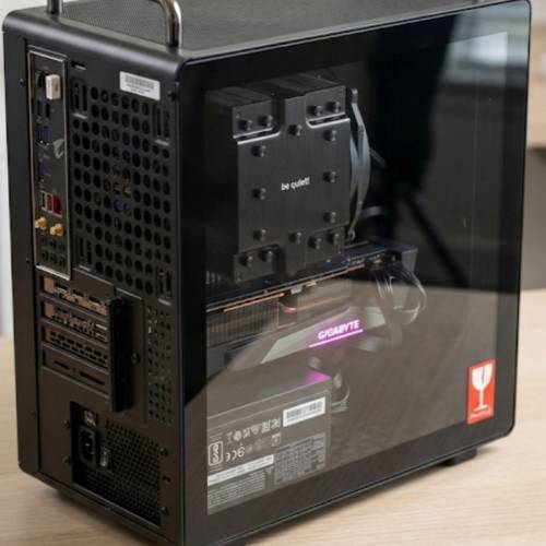 Gaming Desktop Pc電競主機 | 5800X+ 32GB RAM+Gen4 SSD+850W+QUBE340