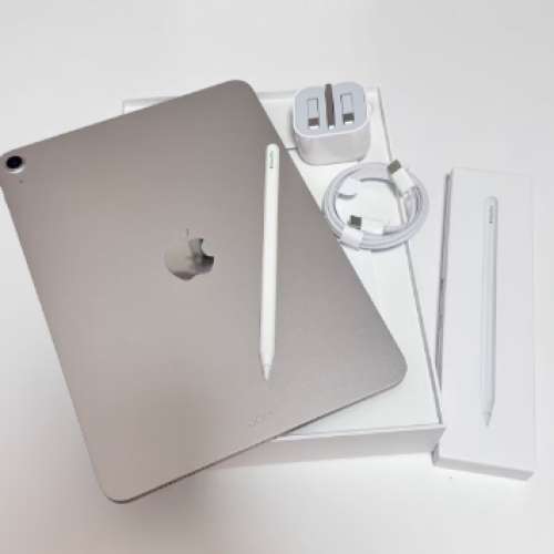 ipad air7 256 GB 星光色 行貨機 配件齊全 成色同全新一樣