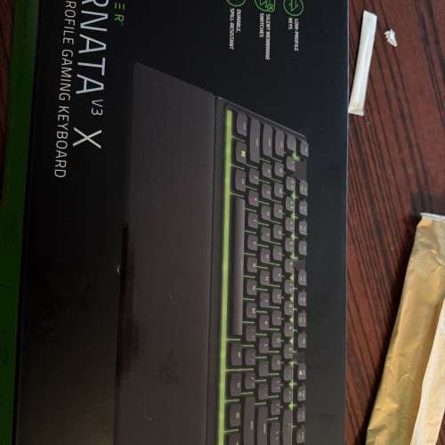 淨開左盒Razer Ornata V3 X Low Profile Gaming Keyboard
