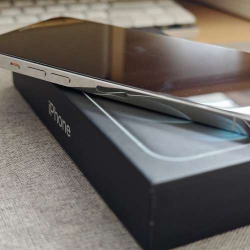 剛開封 Apple iPhone 12 Pro Max 銀色 256GB 100%電