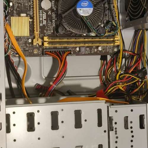 i5-4460  16Gram  256G SSD