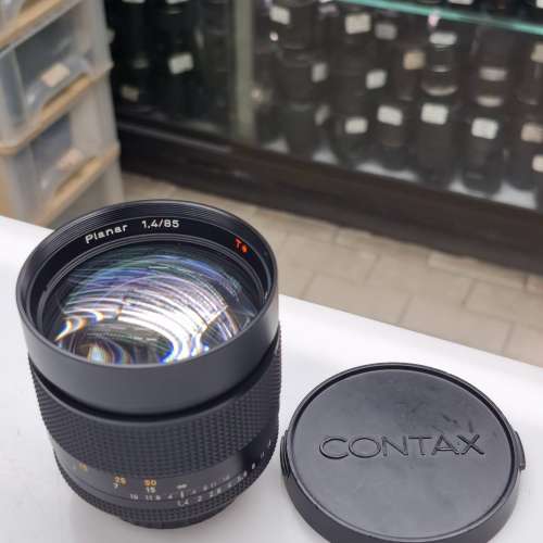 CONTAX CARL ZEISS PLANAR 85MM F1.4 T* GERMANY CY MOUNT 95% NEW