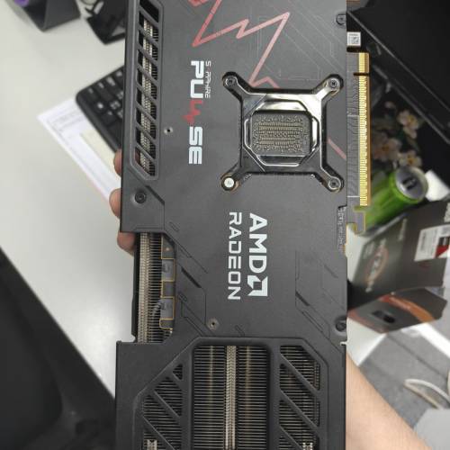 Sapphire PULSE AMD Radeon RX 9070 16GB GDDR6