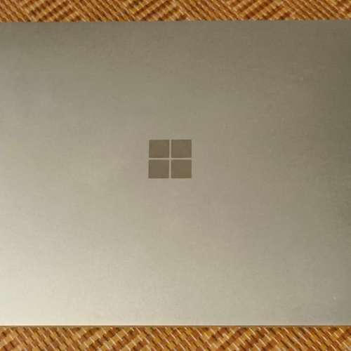 Microsoft Surface Laptop Go1