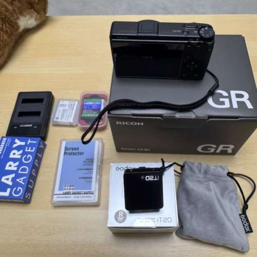 Ricoh GRIIIx 全套港行在保，連眾多配件，幾乎全新