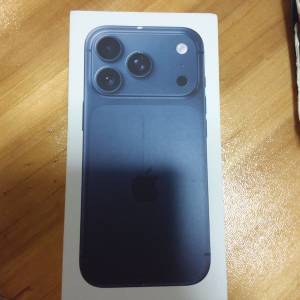 iPhone 17 Pro 256 go 深藍