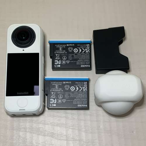[觀塘實體店] 二手 Insta360 X4 Air 套裝 (連2電+鏡頭保護套) 行貨保養到27年7月 *...