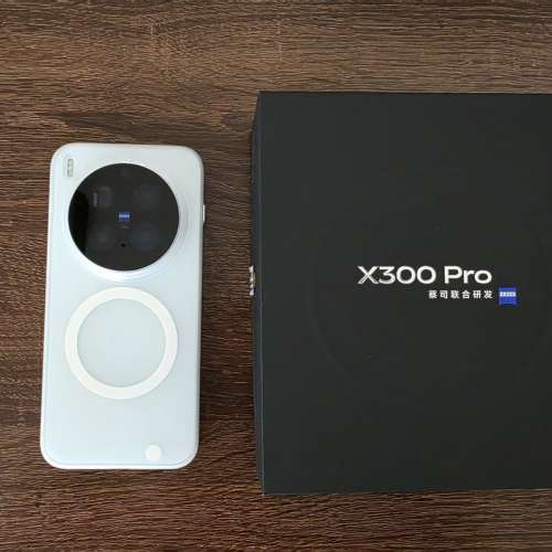 Vivo X300 Pro 自在藍 近乎全新