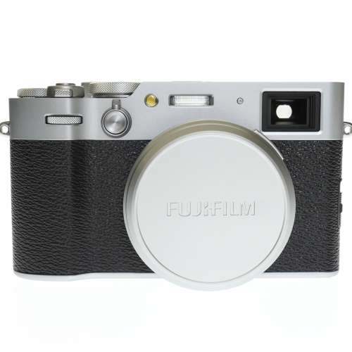 Fujifilm Fuji X100VI Black Digital Camera #3721 *行貨未過保養 全新一樣