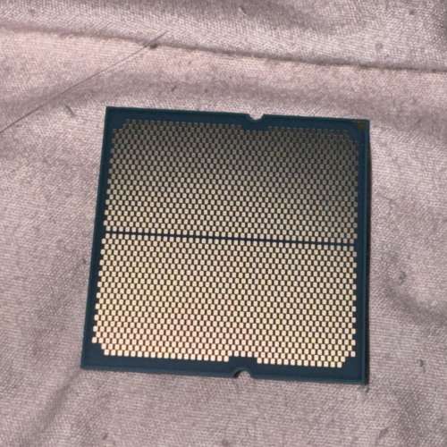 Ryzen 7 9800X3D 有盒有保用