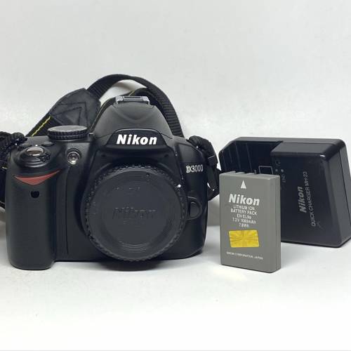 Nikon 最後一部 ccd sensor 單反機皇 D3000