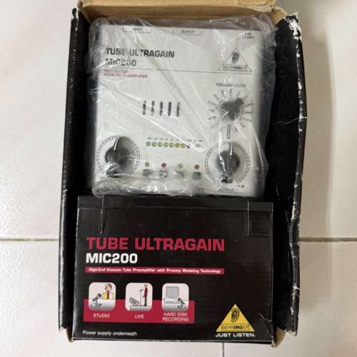 真空管Behringer TUBE ULTRAGAIN MIC200