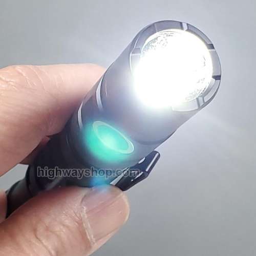 WUBEN T2 戰術備用手電筒