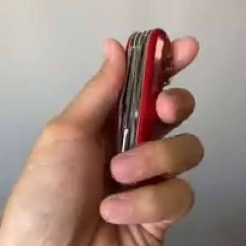 [全新]VICTORINOX HUNTSMAN 91mm袋裝刀（紅色）瑞士製造裝刀 行山適用