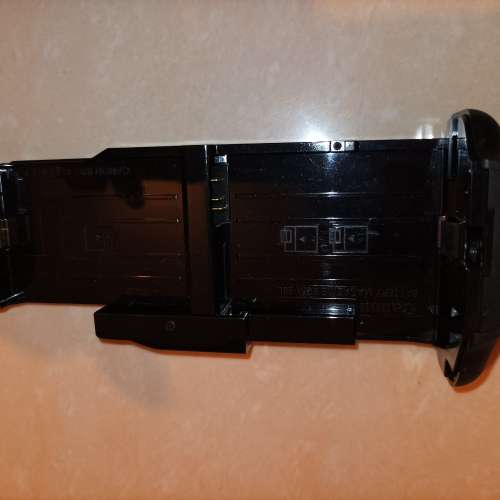 Canon原廠電池槽  (Battery Holder) BGM-E8L & BGM-E16L