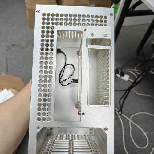 船長 V6.1 ITX 機箱 CNC 鋁合金