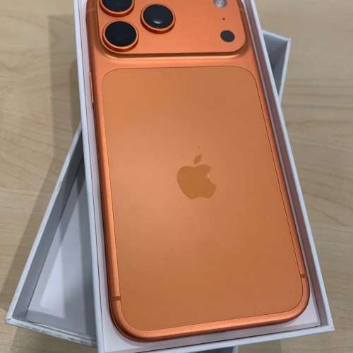Apple iPhone 17 Pro Max - 256 GB Unlocked Orange - 100% Battery - READ