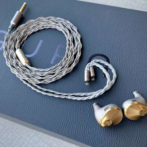 Astell&Kern x Vision Ears AURA