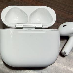 Apple AirPod 4 充電盒連單右耳機 R only