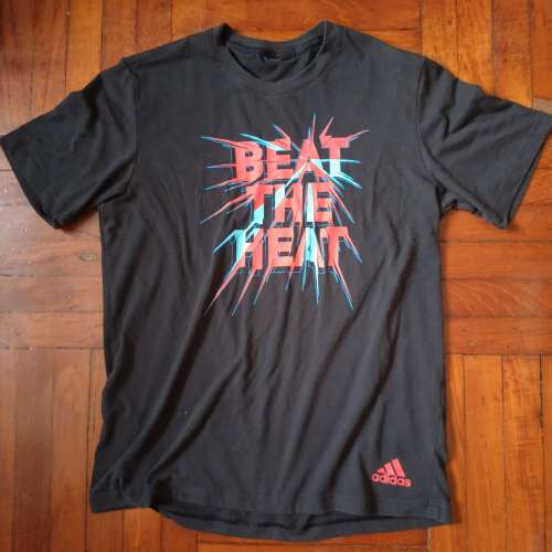 Adidas短袖T-shirt