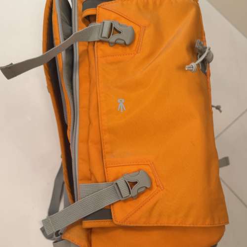 Lowepro backpack 背包