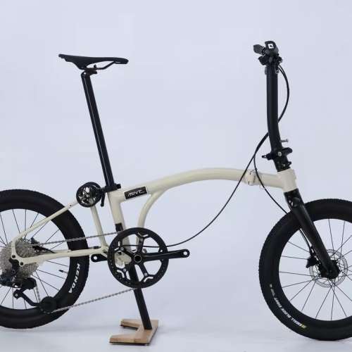 2026 Mint Discover 11速電變 桶軸油剎 20吋碳叉鉻鉬鋼折叠車 ( 三折叠小布 國布 )