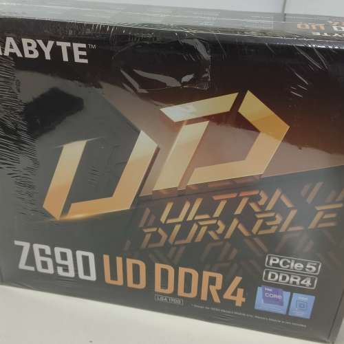 全新 GIGABYTE Z690 UD DDR4