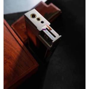 Luxury & Precision LP6TI七周年紀念版