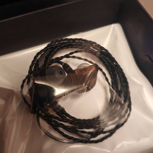 inear balck bronze 耳機