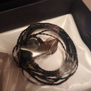 inear balck bronze 耳機