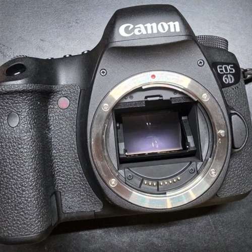 95% new CANON 6D WITH TAMRON 17-35 LENS