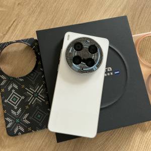 95% new Vivo x300 ultra 16+512，白色，國行