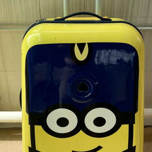 Minions 小黃人 30寸 行李箱, 30" 4 wheels soft suitcase HK$100.00