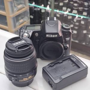 NIKON D80 CCD + AF-S 18-55MM